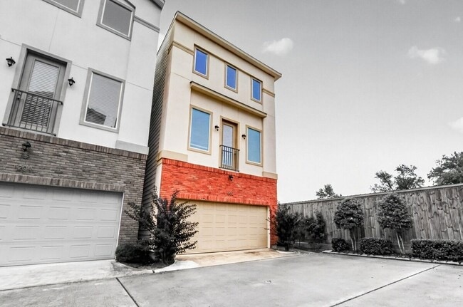 Photo - 1202 Cedarpost Tree Springs Pl