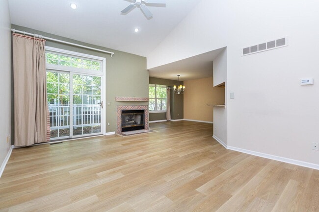 Photo - 1093 Fairways Blvd