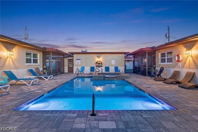 Photo - 4831 Tudor Dr