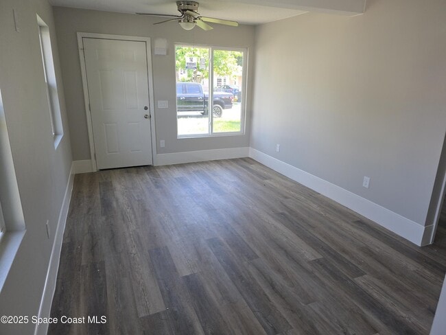 Photo - 417 Dove Ave