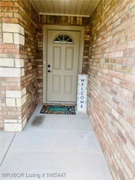 Photo - 2229 Regency Ln