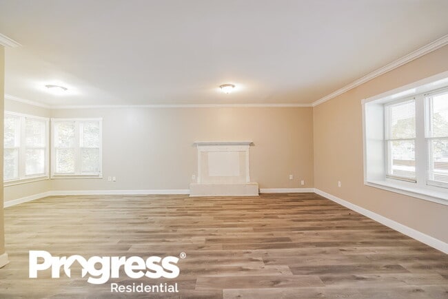 Photo - 3200 Carmel Dr