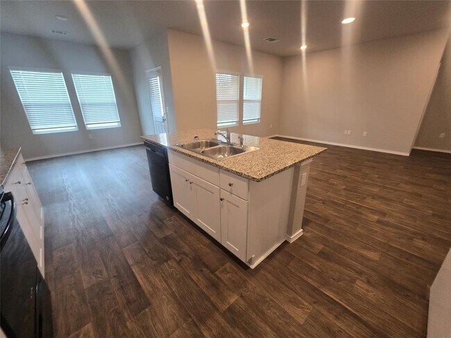 Photo - 12613 Brahmin Dr