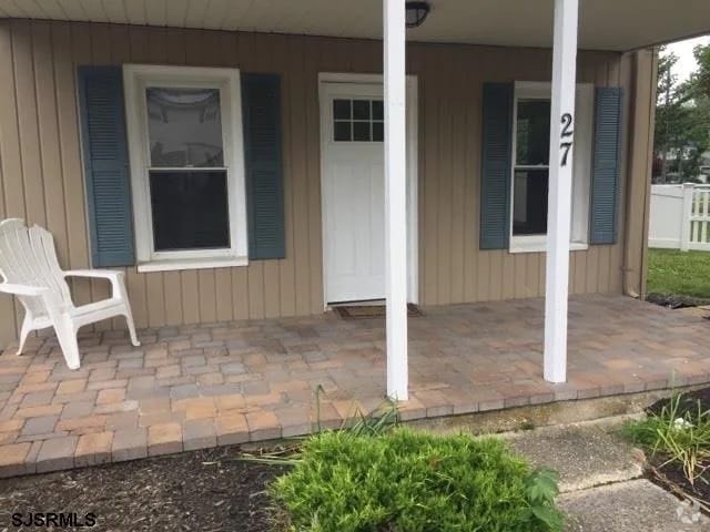 Building Photo - 27 Elm Ave Unit #1 Rental