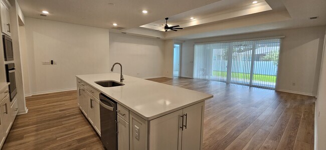 12272 Parkland Vw Ln