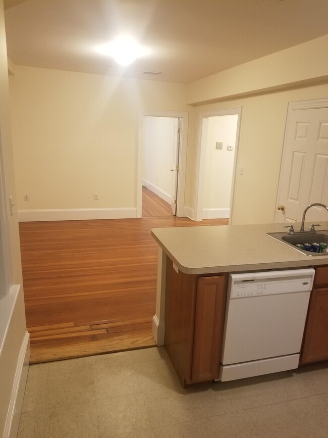 Photo - 881 Massachusetts Ave Unit 32