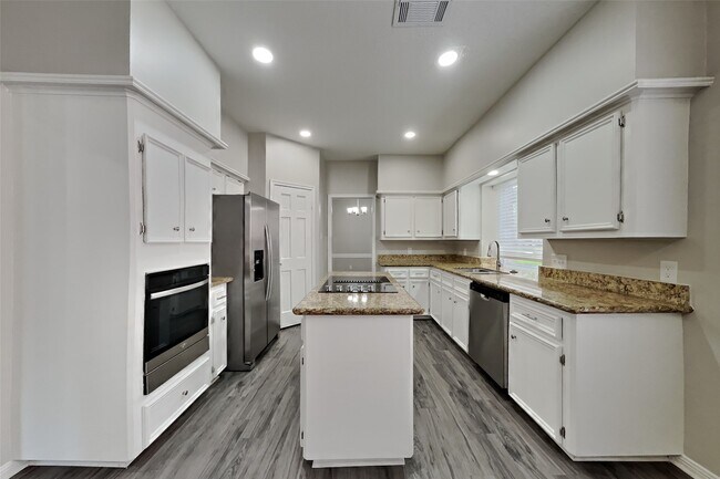 Photo - 12127 Rocky Lake Dr