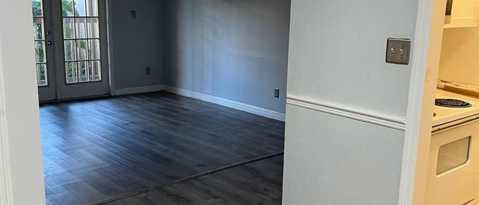 Photo - 345 Wymore Rd