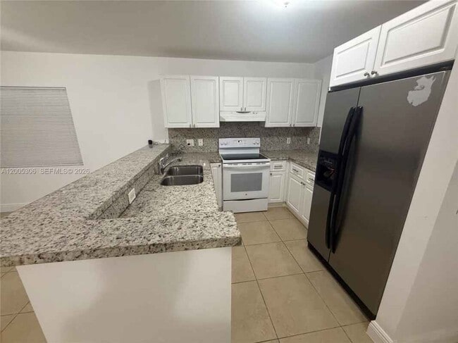 Photo - 1565 NW 47th St