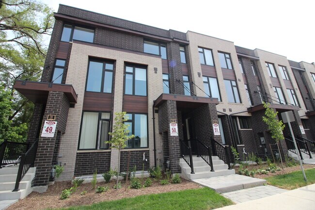 Photo - 33 Creekbank Rd