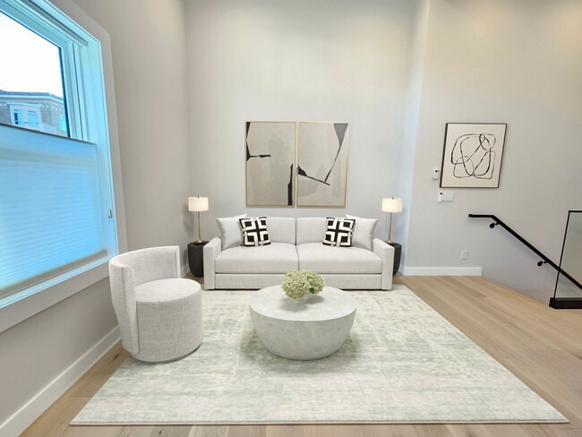 Photo - 446 Kirkham St Unit #1