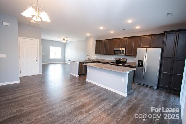 Photo - 5524 John McDowell Pl