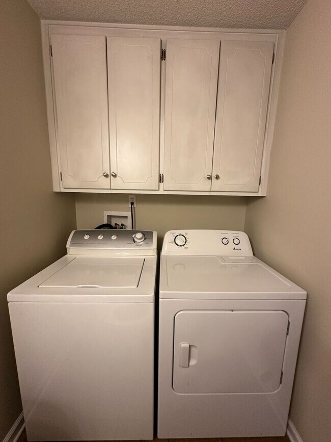 Photo - Wakefield!!! 3 Bedroom Townhome