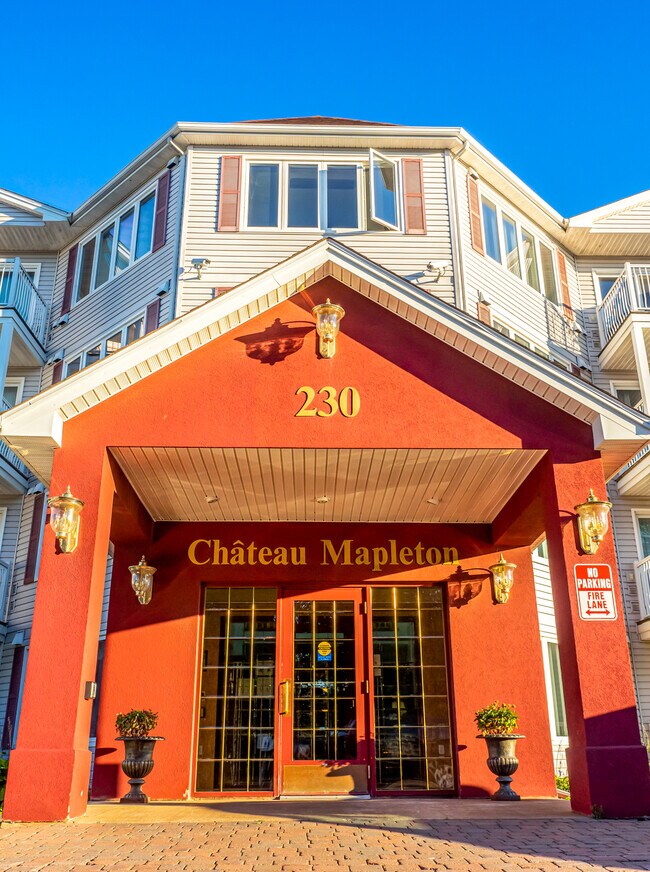 Photo - Château Mapleton Apartments