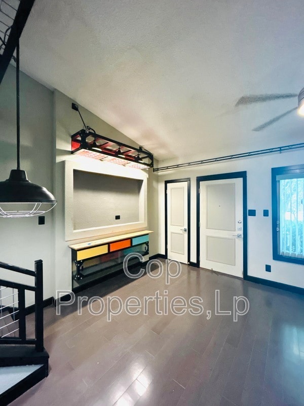 Photo - 7123 Thrush View Ln