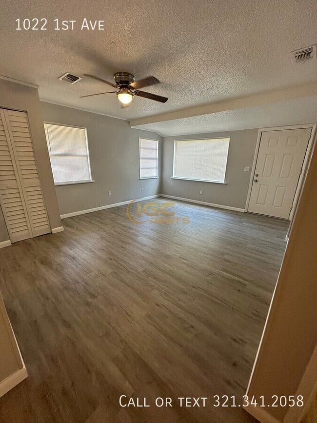 Photo - 1022 1st Ave