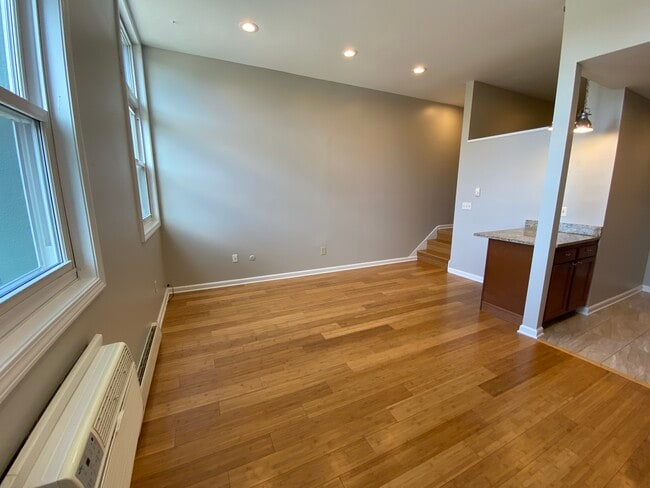 Loft 1 Bedroom - Bryant Lofts