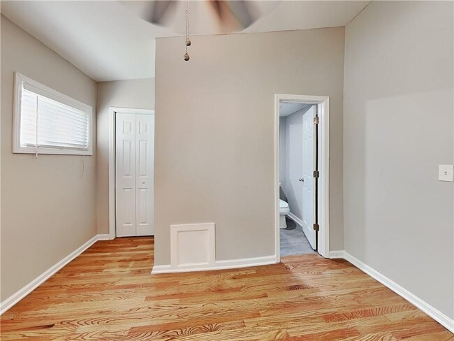 Photo - 1731 Braeburn Dr SE