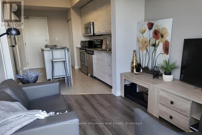 Photo - 280 Lester St Unit 807