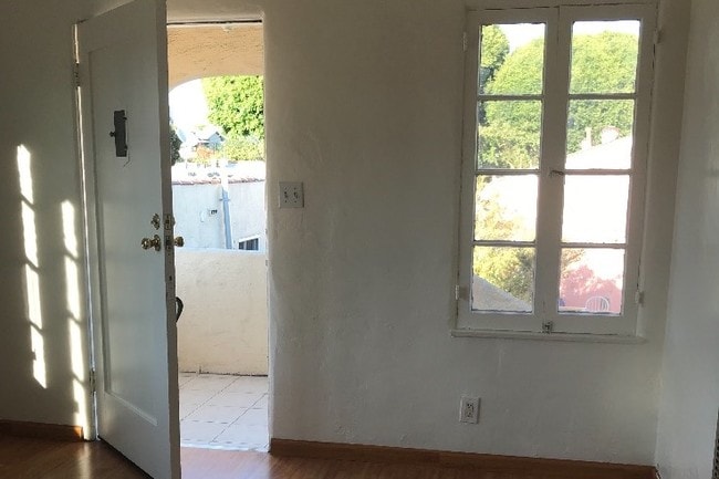 3120 Broadway Unidad 3120B