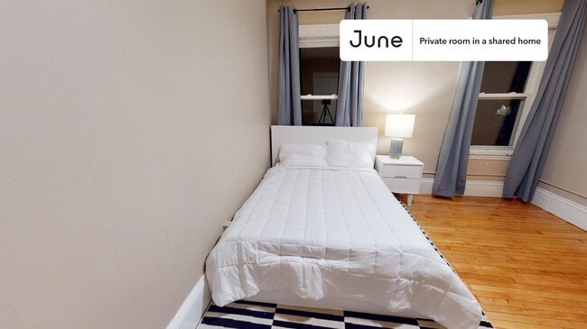 Photo - Room in Shared 6 bed/2 bath home Unit E