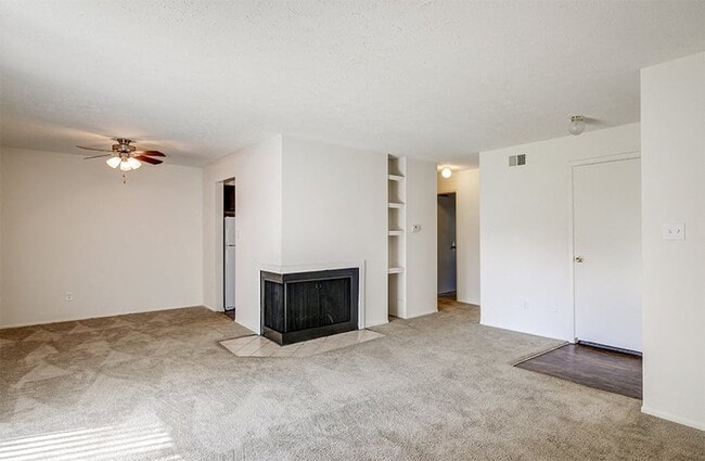 Apartment Living Room at The Woods of Eagle Creek