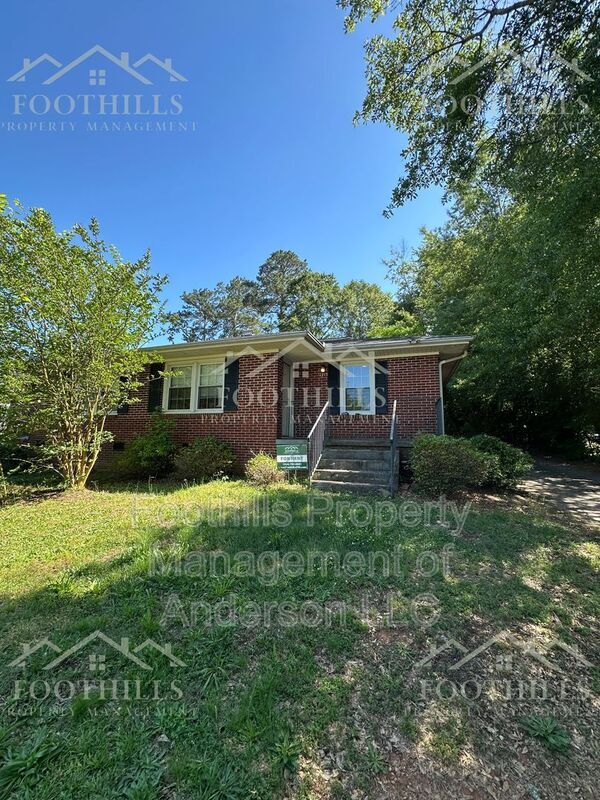 Photo - 2215 Bellview Rd