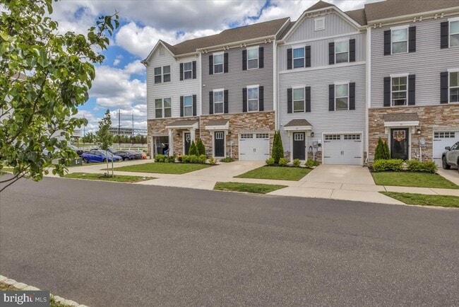 Photo - 97 Kohlmyer Dr Townhome