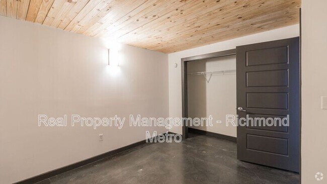 Building Photo - 616 Hull St Unit 126 Rental