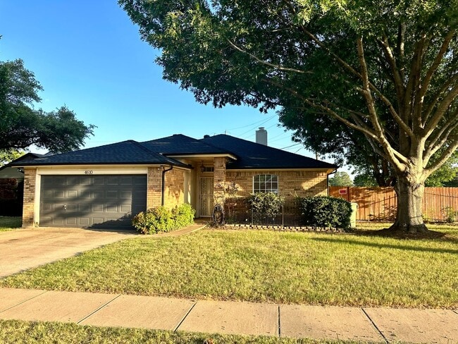 Building Photo - Single Family House in Arlington 76001