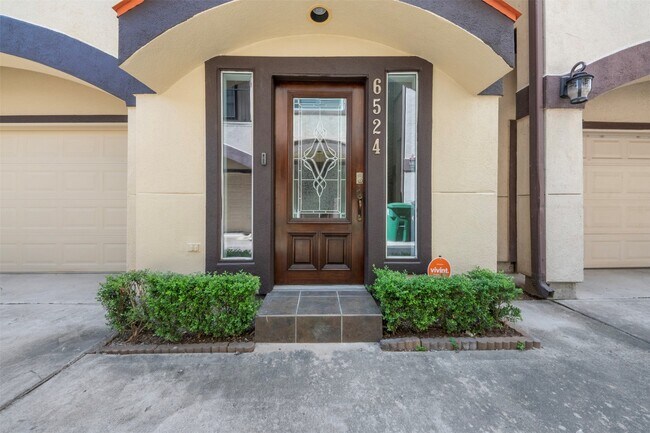 Photo - 6524 Calder St