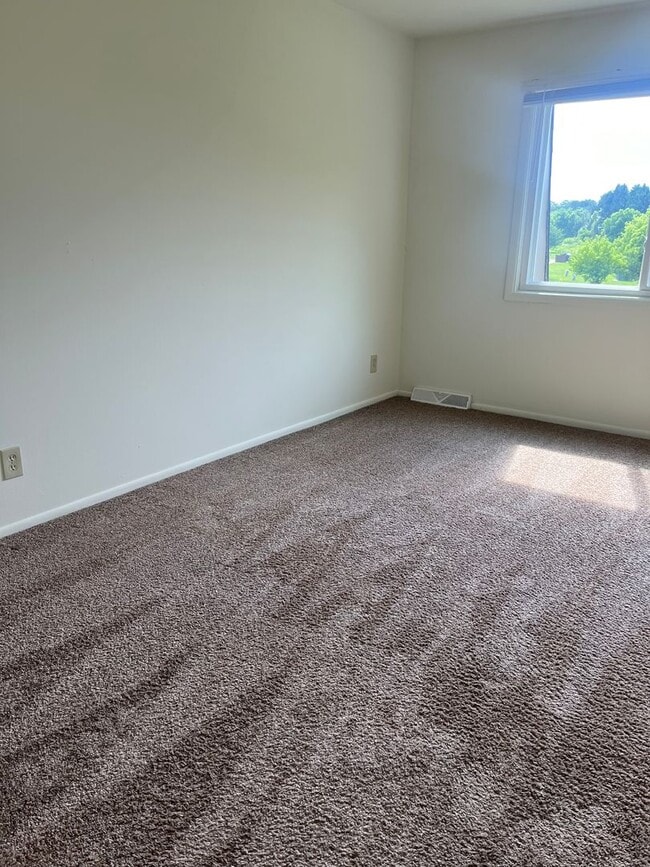 Photo - Grafton 3 Bedroom 2.5 bath Town Home