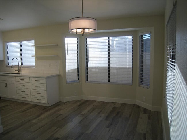 Photo - 11104 N 110th Pl