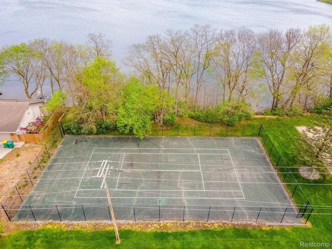 Photo - 9663 Bayview Dr Unit 311