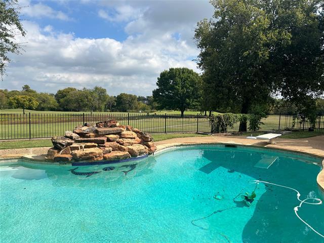 Photo - 2601 Oak Point Dr