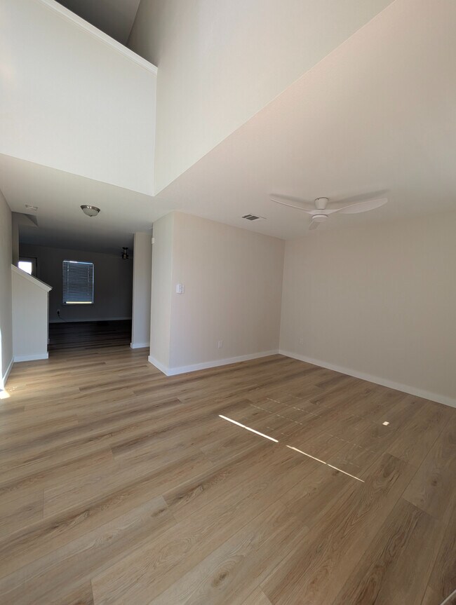 Photo - Room in House on Phillips St