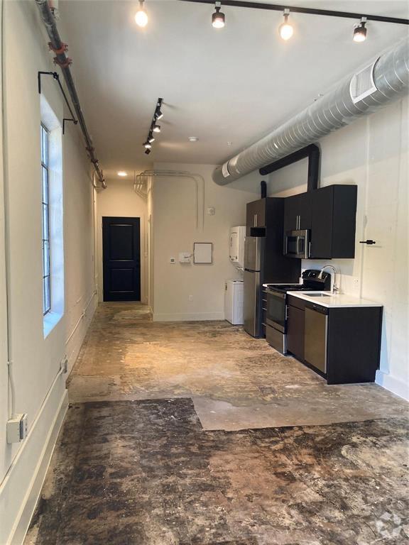 Building Photo - 4411 Dallas St Unit 30 Rental