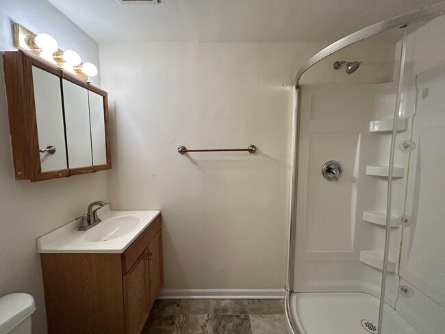 Photo - 2554 W Eastwood Ave Unit 1