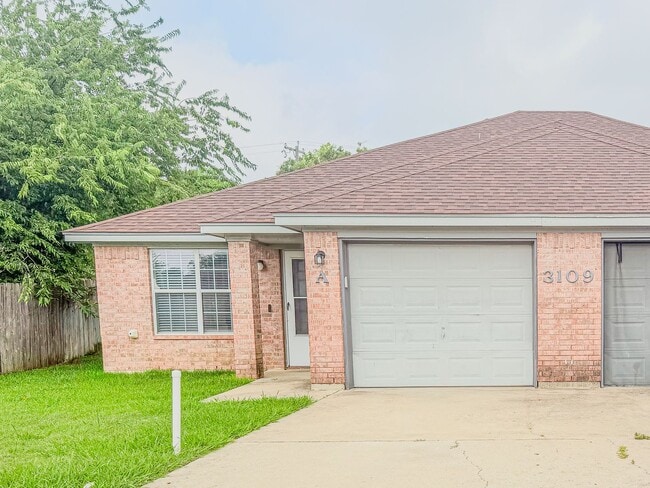 Building Photo - 3109 Denia Ct Unit A