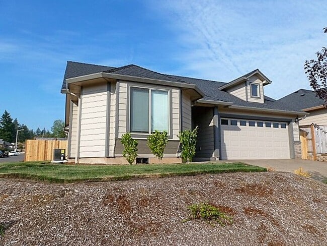 Building Photo - 2507 Locksley Ave SE