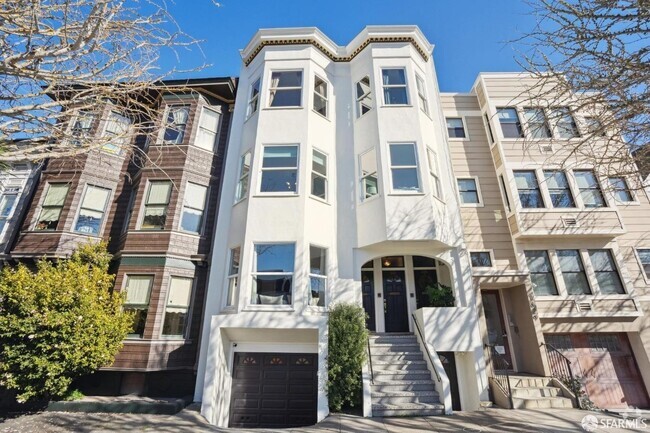 Building Photo - 1623 Dolores St Rental