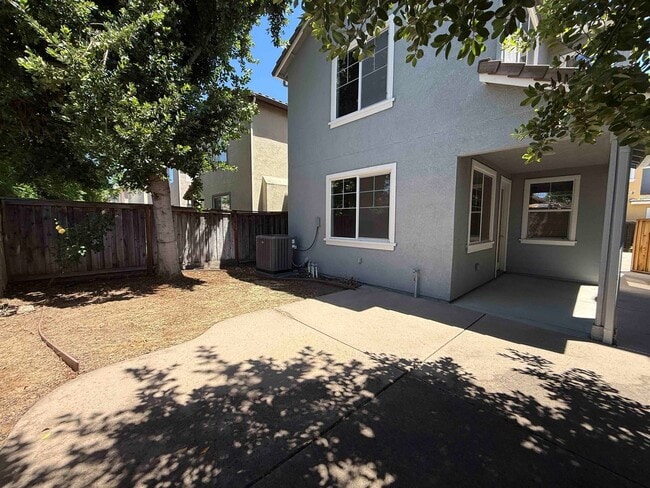 Photo - Great 3 Bedroom In Elk Grove