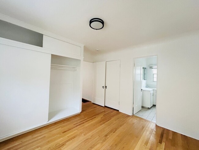 Photo - 1427 Euclid Ct Unit B