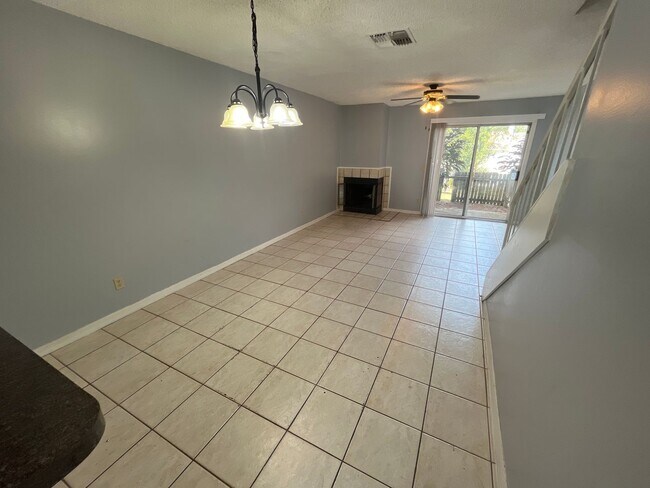 Photo - For Rent-2-bedroom, 2.5-bathroom located i...