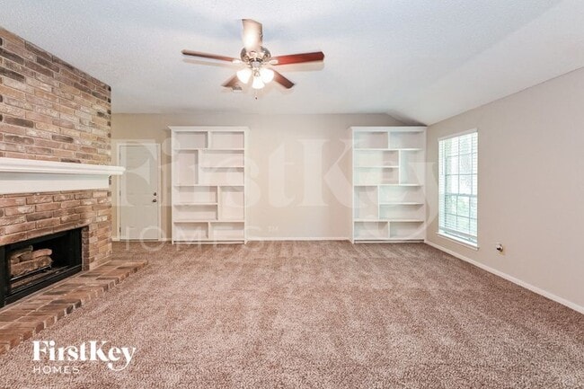 Photo - 50 Rockridge Dr