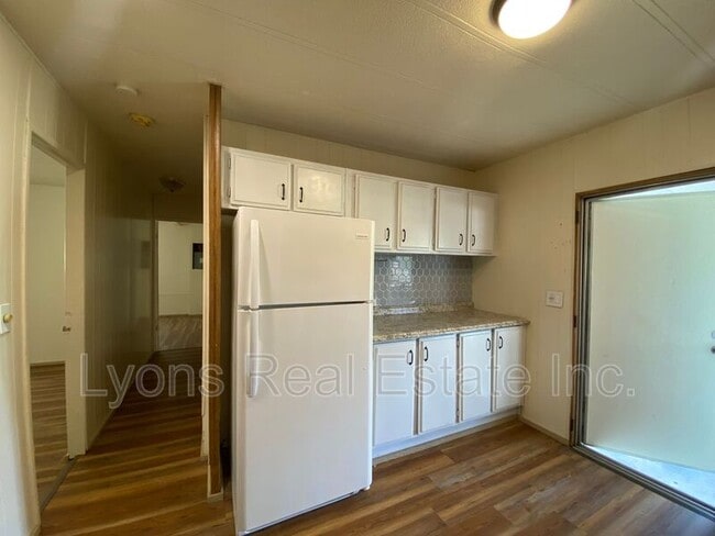 Photo - 2331 Gish Ln