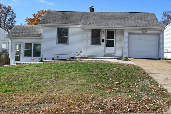 Photo - 9510 Lydell Dr