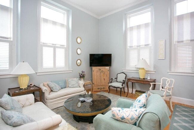 Photo - 32 Carey St Unit 2C