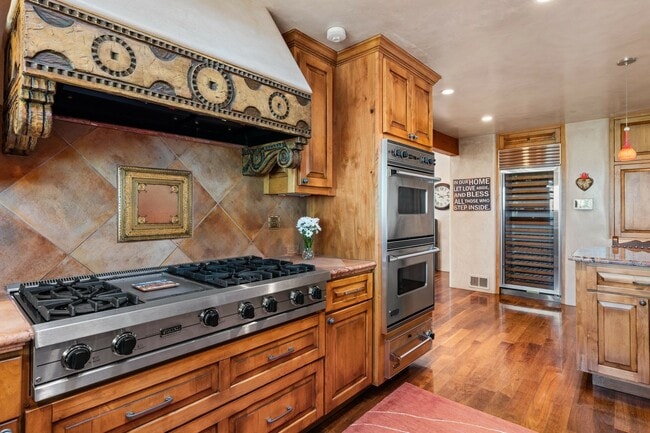 Photo - 2037 Cll Lejano