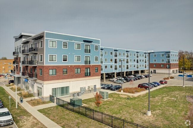 Marketplace Apartments